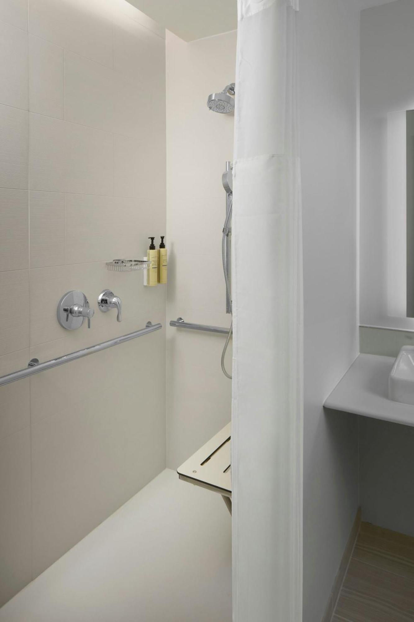 Element Charlotte Uptown Hotel Buitenkant foto